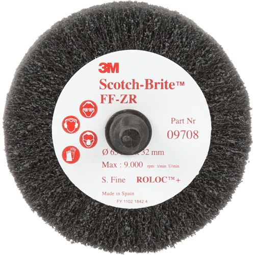 Brosse &agrave; lamelles pour la coupe et le polissage Scotch-Brite, Oxyde d'aluminium, Grain Fin, 2-1/2" x 1-1/4" x 1/4" PB Rental Co. Ltd.
