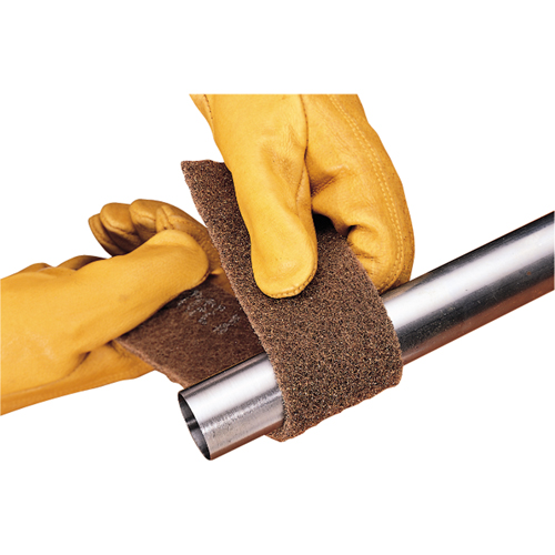 Rouleaux Cut 'n Polish, Oxyde d'aluminium, 1" la x 10 vg lo PB Rental Co. Ltd.
