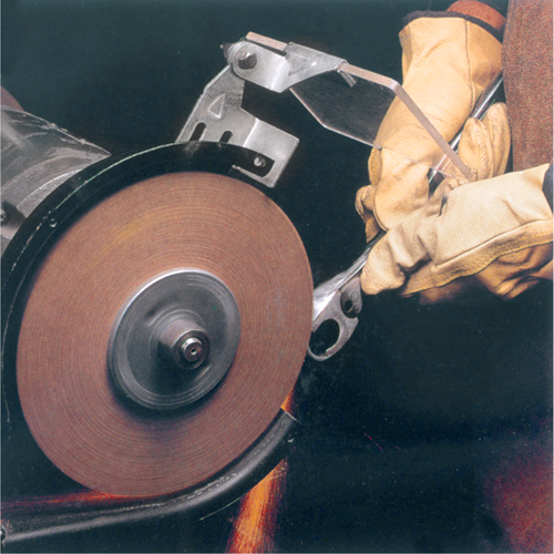 Scotch-Brite Cut & Polish Wheels, 6" Dia. x 1" W, 1" Arbor, Aluminum Oxide PB Rental Co. Ltd.