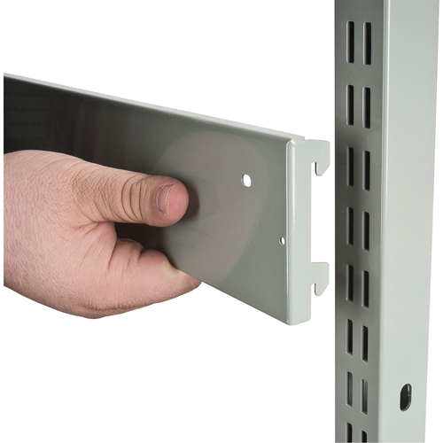 Servante mobile de bacs &agrave; plateaux inclinables - chariot seulement, &agrave; deux c&ocirc;t&eacute;s, 26-1/4" la x 22" p x 57-1/2" h PB Rental Co. Ltd.