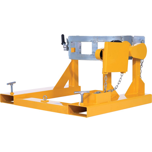 Porte-baril pour chariot &agrave; fourche, Pour 55 gal. US (45,8 gal imp&eacute;rial) PB Rental Co. Ltd.
