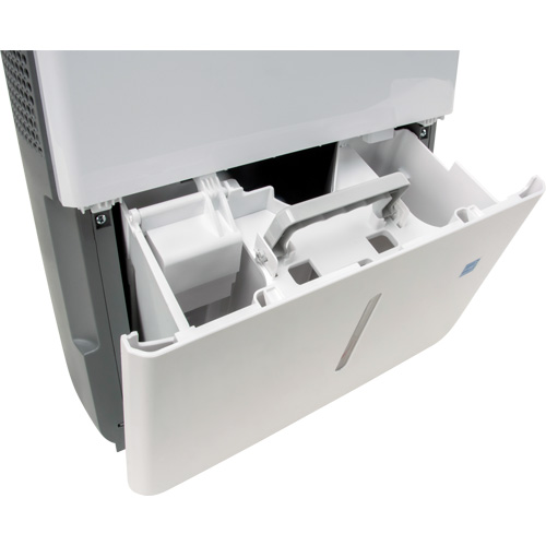 Dehumidifier, 4000 sq. ft., 23.66 L PB Rental Co. Ltd.
