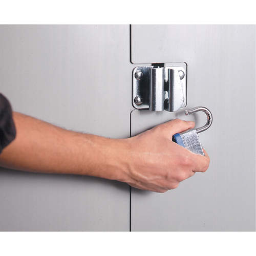 Armoires robustes &agrave; portes creuses, 38" la x 24" p x 72" h, 4 tablettes PB Rental Co. Ltd.