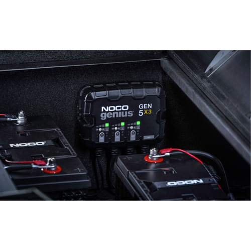 Genius&reg; Gen5X3 3-Bank, 15-Amp On-Board Battery Charger PB Rental Co. Ltd.