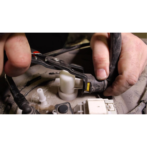 Pinces de d&eacute;connexion &agrave; 85 degr&eacute;s PB Rental Co. Ltd.