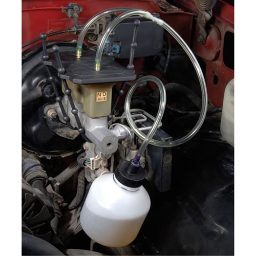 Trousse  complet de purge de freins par aspiration PB Rental Co. Ltd.