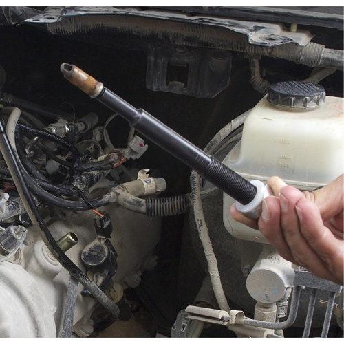 Trousse de d&eacute;montage de bougies cass&eacute;es Ford 3V PB Rental Co. Ltd.