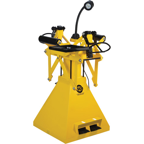 Pneumatic Passenger & Light Truck Tire Spreader PB Rental Co. Ltd.