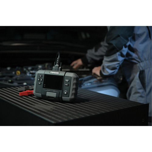 Testeur de batterie 12?V et de syst&egrave;mes 12?V/24?V BT600 avec imprimante int&eacute;gr&eacute;e PB Rental Co. Ltd.