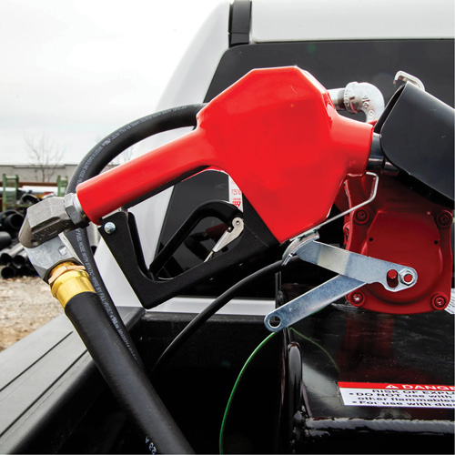 Pistolet de distribution automatique rouge pour essence PB Rental Co. Ltd.