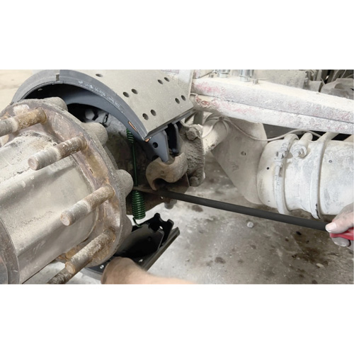 Fourche pour ressort de frein trait&eacute;e thermiquement avec tige extra-longue PB Rental Co. Ltd.