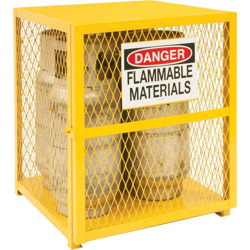 Armoire de rangement pour bouteilles &agrave; gaz, nbre de bouteilles: 4, 30" , 30" , 35" , Jaune PB Rental Co. Ltd.