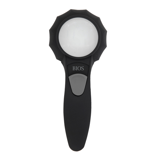 Illuminating Magnifying Glass PB Rental Co. Ltd.