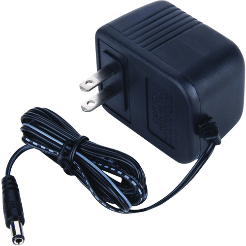 Adaptateur d'alimentation, 110V PB Rental Co. Ltd.