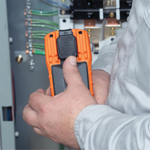 Digital Multimeter, AC/DC Voltage, AC/DC Current PB Rental Co. Ltd.