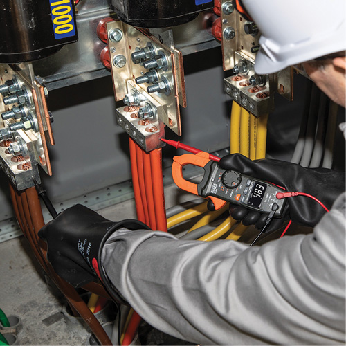 Digital Clamp Meter, TRMS Auto-Ranging 400 Amp, AC/DC Voltage, AC Current PB Rental Co. Ltd.