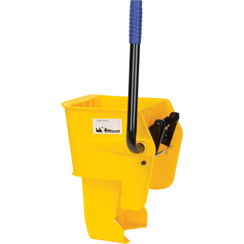 Essoreuse pour vadrouille, Pression lat&eacute;rale PB Rental Co. Ltd.