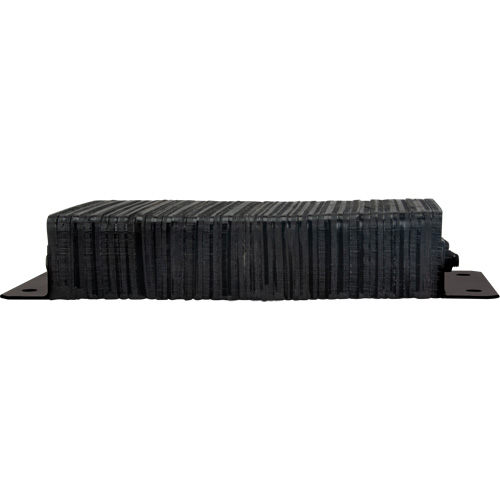 Butoirs de quai lamell&eacute;s, Horizontal, Caoutchouc, 24" la x 4" p x 12" h PB Rental Co. Ltd.