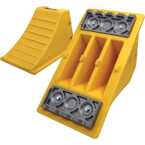 Cale-roue pour &eacute;quipement lourd de 40 tonnes avec crampons en aluminium, Ur&eacute;thane, Jaune PB Rental Co. Ltd.