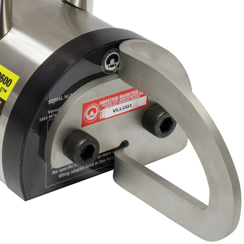 Adaptateur de taquet pour aiments Versalift, Capacit&eacute; de retenue 1200 lb (0,6 tonne), 3" lo x 3" la x 3" h PB Rental Co. Ltd.