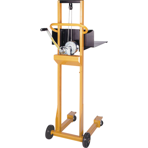 Empileur &agrave; plateforme Easy-Lift, M&eacute;canisme Treuil manuel, Capacit&eacute; de 500 lb, Levage max de 52" PB Rental Co. Ltd.