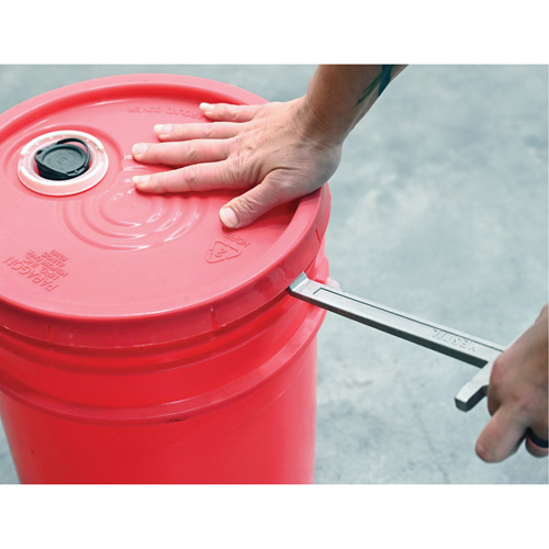 Cl&eacute; pour baril, Ouverture de 3/4"/2", Poign&eacute;e 9-1/2", Acier inoxydable PB Rental Co. Ltd.