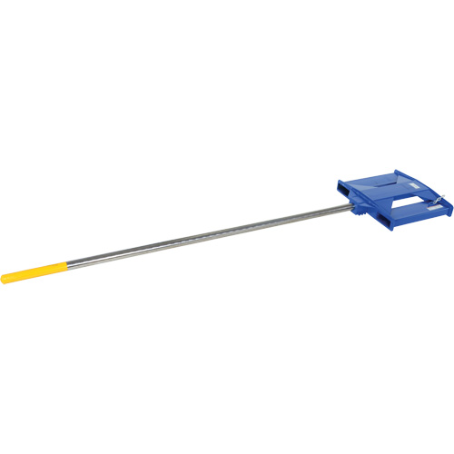 P&ocirc;le de transport de tapis pour chariot &eacute;l&eacute;vateur, 120-1/2" longueur, Install&eacute; sur fourche, Capacit&eacute; de 2200 lb PB Rental Co. Ltd.