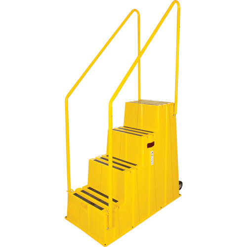 Escabeau industriel, 4 marches, 44" x 22-1/4" x Hauteur 65-1/8" PB Rental Co. Ltd.