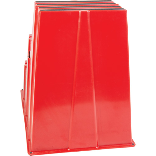 Escabeau industriel, 3 marches, 34-13/16" x 22-7/16" x Hauteur 28-1/2" PB Rental Co. Ltd.