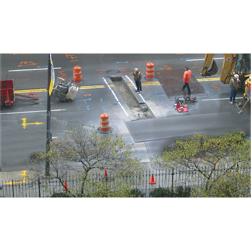 Peinture de marquage industrielle invers&eacute;e &agrave; base de solvant Quik-Mark, 17 oz, Canette a&eacute;rosol PB Rental Co. Ltd.