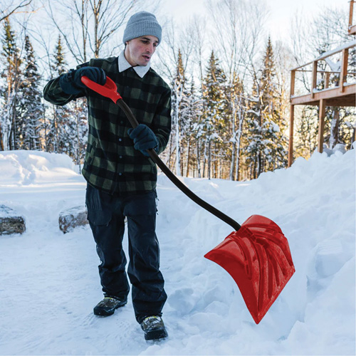 Pelle &agrave; neige Yukon, Lame Polypropyl&egrave;ne, Largueur 18", Manche Prise en D ergonomique PB Rental Co. Ltd.