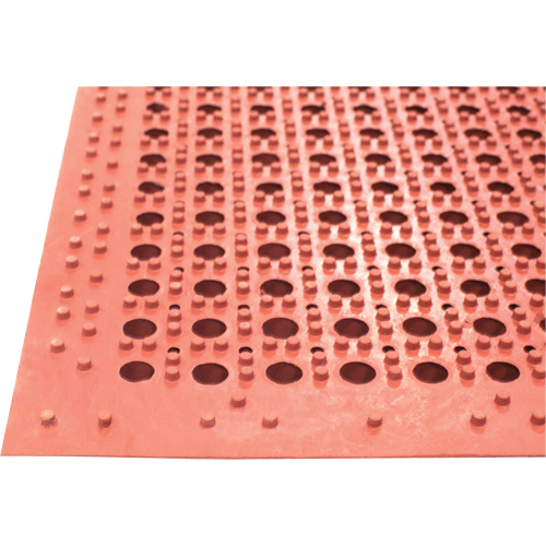 Competitor Series Mats, Slotted, 3' x 5' x 7/8", Orange, Natural Rubber PB Rental Co. Ltd.