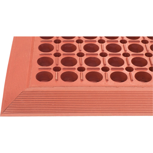 Competitor Series Mats, Slotted, 3' x 5' x 7/8", Orange, Natural Rubber PB Rental Co. Ltd.