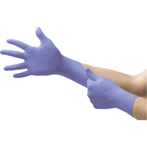 Supreno&reg; SE SU-690 Examination Gloves, Large, Nitrile, 7.1-mil, Powder-Free, Purple, Class 2 PB Rental Co. Ltd.
