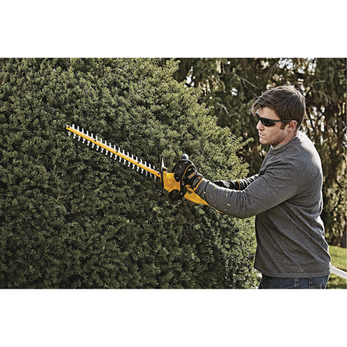 MAX* Hedge Trimmer, 22", 20 V, Battery Powered PB Rental Co. Ltd.