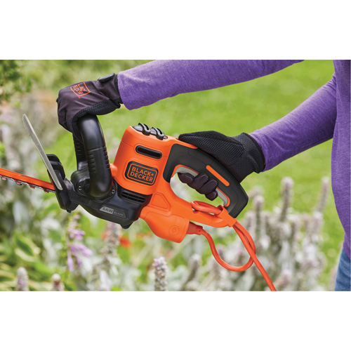 Taille-haie SawBlade, 22", &eacute;lectrique PB Rental Co. Ltd.