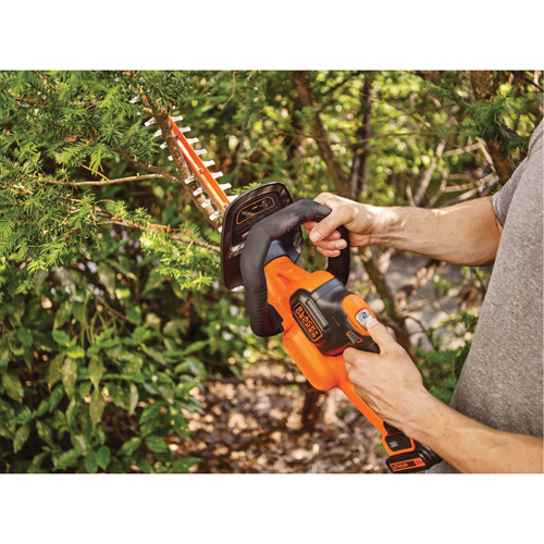 Max* PowerCut Cordless Hedge Trimmer Kit, 22", 20 V, Battery Powered PB Rental Co. Ltd.