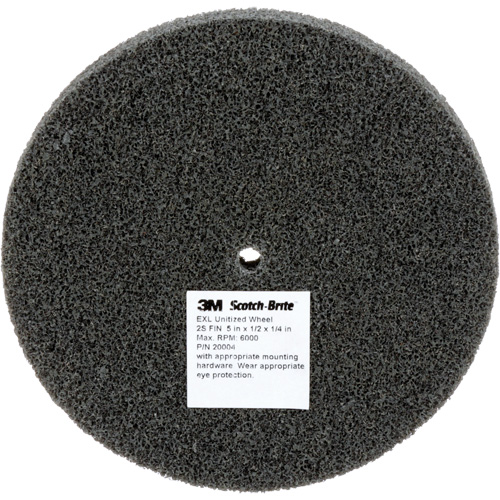 Meule unitaris&eacute;e EXL Scotch-Brite, 5" x 1/2", Arbre de 1/4", Grain de Fin, Carbure de silicium PB Rental Co. Ltd.