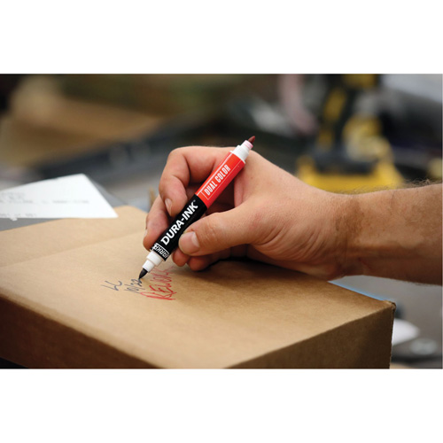 Marqueur &agrave; encre permanente et double couleur Markal Dura-Ink, Noir/Rouge, Pointe Ronde PB Rental Co. Ltd.