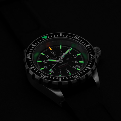 Grande montre automatique de plong&eacute;e, Num&eacute;rique, &agrave; piles, 41 mm, Noir PB Rental Co. Ltd.
