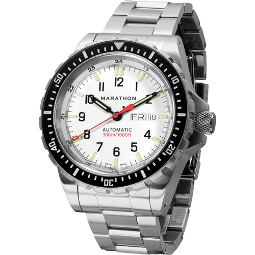 Tr&egrave;s grande montre automatique &eacute;dition arctique avec jour/date avec bracelet en acier inoxydable, Num&eacute;rique, &agrave; piles, 46 mm, Argent PB Rental Co. Ltd.