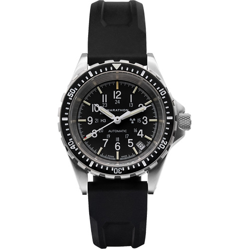 Montre Steel Navigator avec date sur ensemble bracelet en caoutchouc noir de trois morceaux, Num&eacute;rique, &agrave; piles, 36 mm, Noir PB Rental Co. Ltd.
