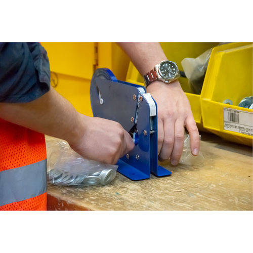 Heavy-Duty Bag Taper PB Rental Co. Ltd.
