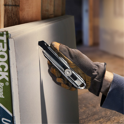 Knife with Ratchet Lock, 18 mm, Carbon Steel, Heavy-Duty, Aluminum Handle PB Rental Co. Ltd.