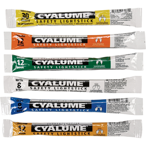 6" Cyalume&reg; Lightsticks, Green, 12 hrs. Duration PB Rental Co. Ltd.