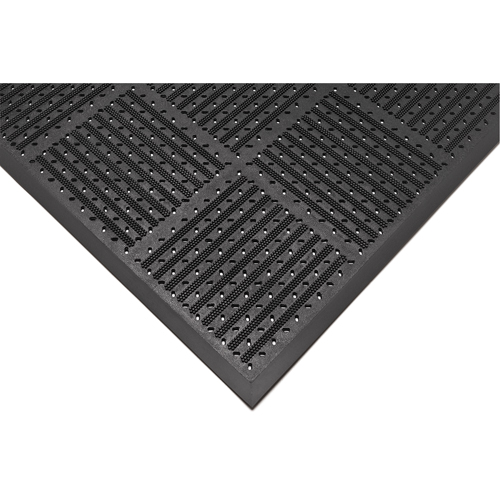 Outfront Reversible No. 227 Mat, Rubber, Scraper Type, Slotted Pattern, 3' x 6', Black PB Rental Co. Ltd.