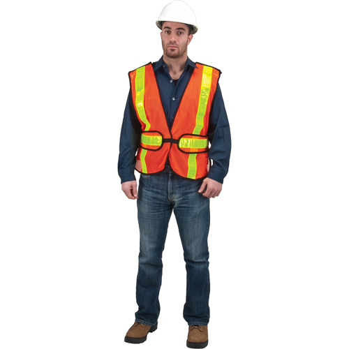 Veste de s&eacute;curit&eacute; pour la circulation, 2T-Grand PB Rental Co. Ltd.