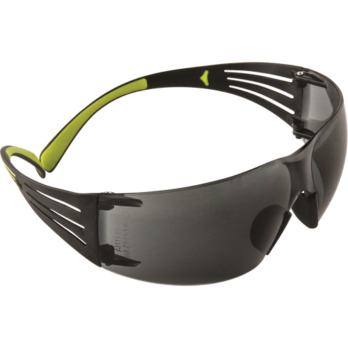 Lunettes de s&eacute;curit&eacute; SecureFit s&eacute;rie 400, Lentille Grise/fum&eacute;e, Antibu&eacute;e/Anti-&eacute;gratignures, ANSI Z87+/R&eacute;pond ou surpasse la norme CSA Z94.3 PB Rental Co. Ltd.