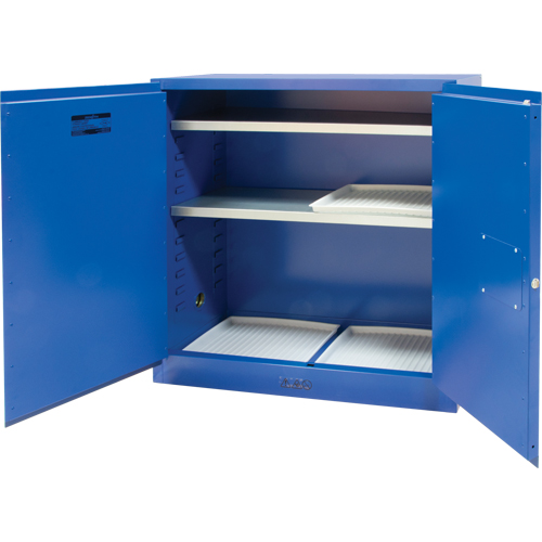 Armoire pour liquides corrosifs, 30 gal., 43" x 44" x 18" PB Rental Co. Ltd.