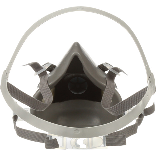 Respirateur r&eacute;utilisable &agrave; demi-masque s&eacute;rie 6000, Thermoplastique, Grand PB Rental Co. Ltd.